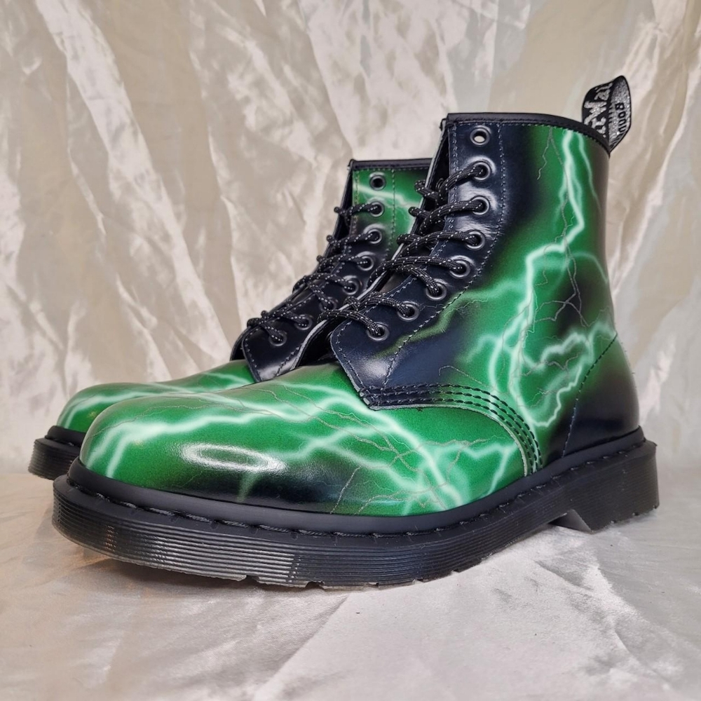 Dr. Martens 1460 Flash lightning print black leather boots